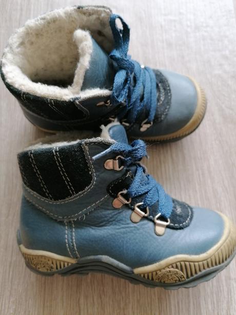 Modré kotnicky, baťa,24