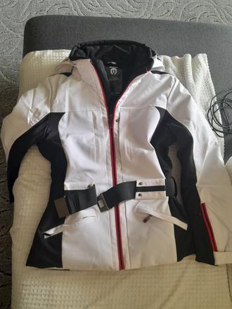 Biela vetrovka, xl