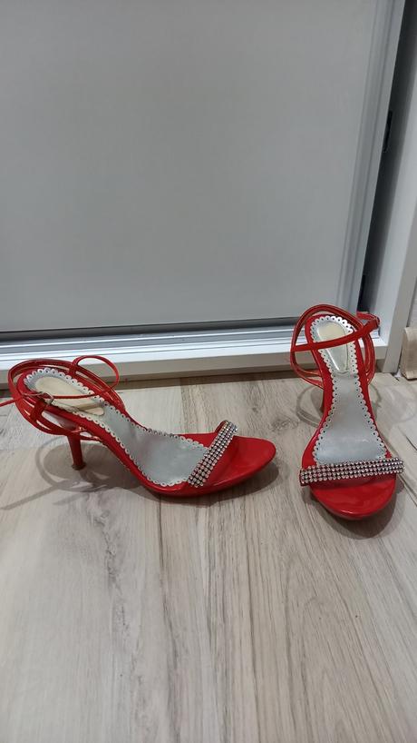 Sandalky na prilezitost 38/39, 38