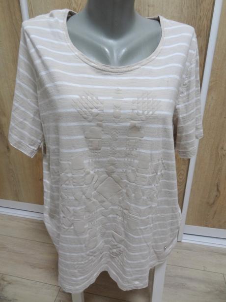 Pásikavé pruhované tričko, 46