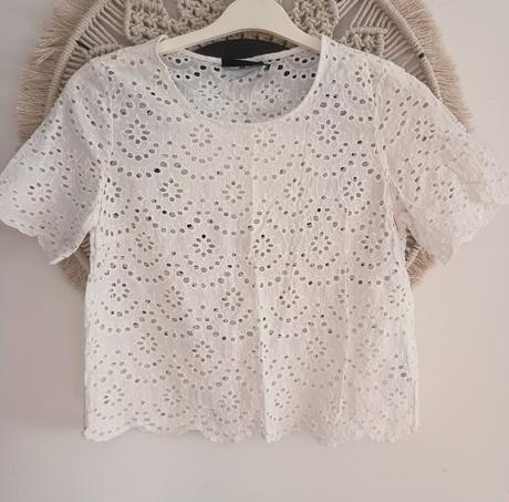 Krajkový crop top, s