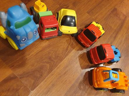 Autíčka na dohranie, cena spolu,