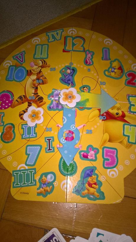 Hra "tik-tak" macko pooh, 