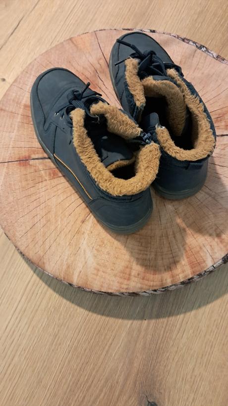 Zimné kožené teplé topánky na zips 22.5 cm, baťa,35