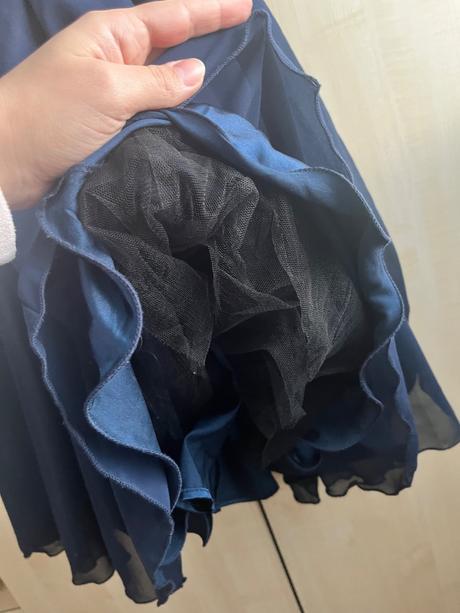 Chi chi london šaty, m