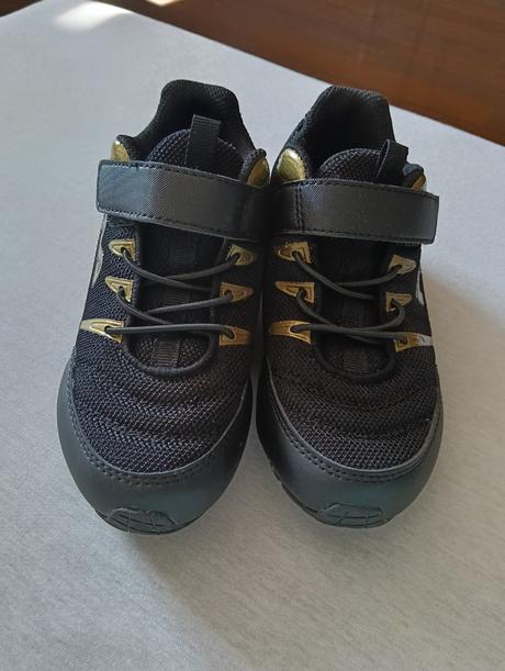 Nádherné fila tenisky veľ.29, fila,29