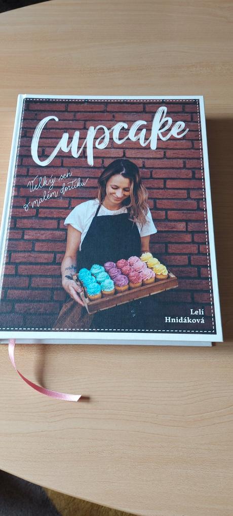 Kniha cupcake, 