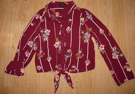 Kvetinová na zaväzovanie, s