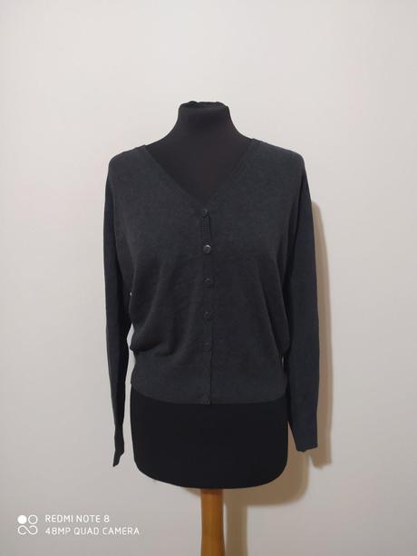 Sveter na zapínanie, m