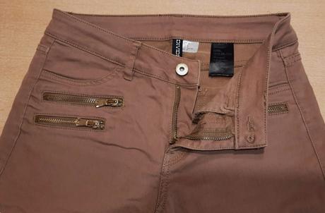Predám dámske nohavice divided veľ.s-m (38), s