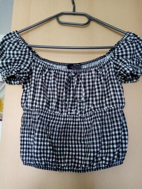Blúzka v. xs, bershka,xs