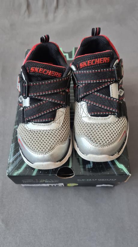 Svietiace tenisky v. 28 skechers, skechers,28