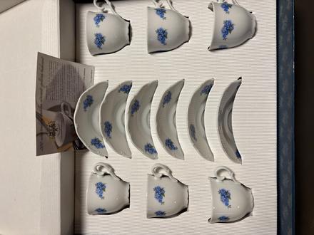 Karlovarský porcelán- nezábudky- čajová sada, 