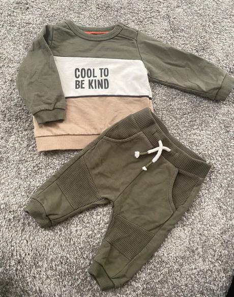 Tepláková súprava, c&a,68