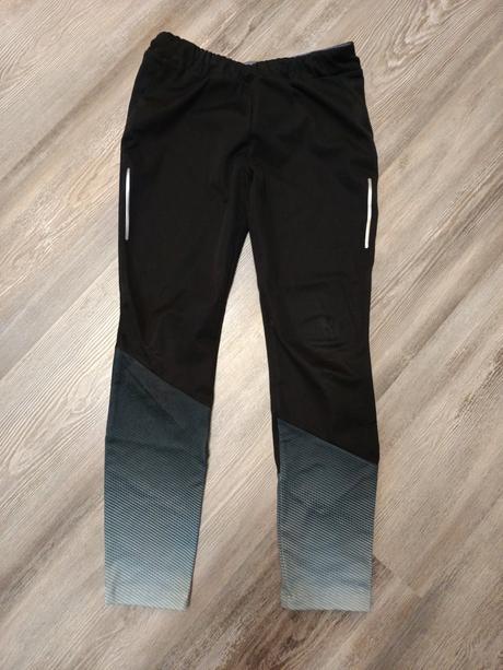 Športové legíny, 140