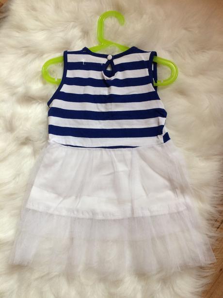 Šaty s prúžkom, 98