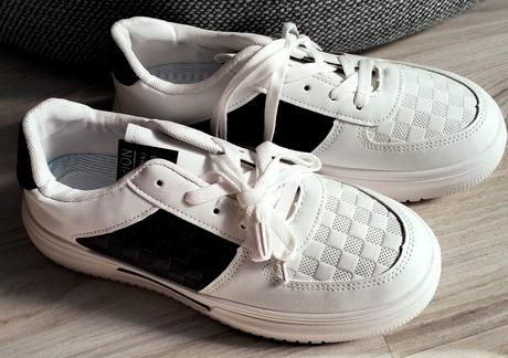 Bielo čierne botasky, v. 41, 41