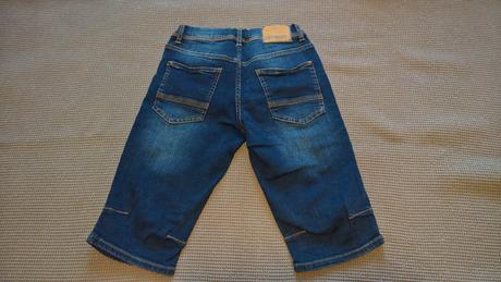 Krátke nohavice pod kolená, lindex,140