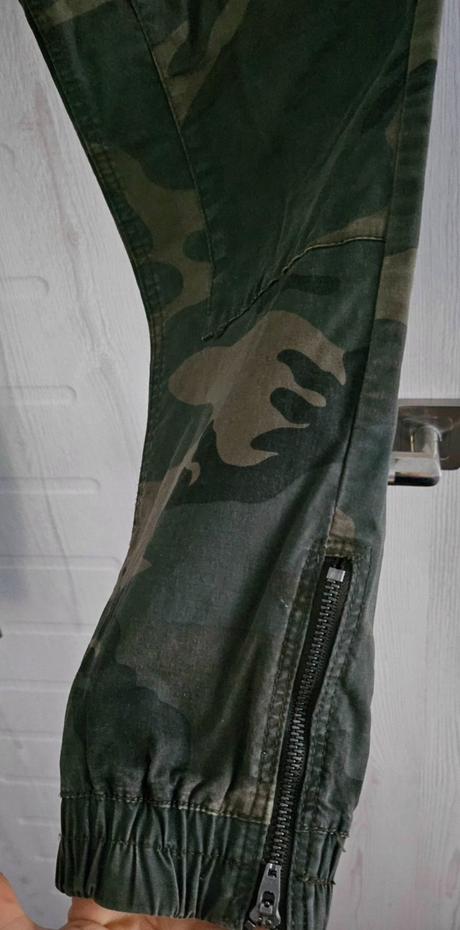 Športové nohavice, s