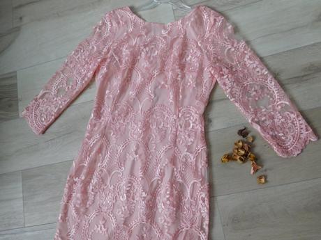 Šaty dámske čipkové 40 v, top top stav, 40