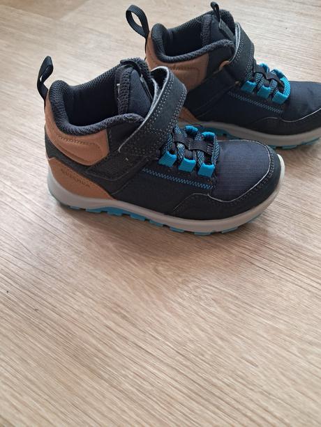 Krásne kotníkové topanky, quechua,28