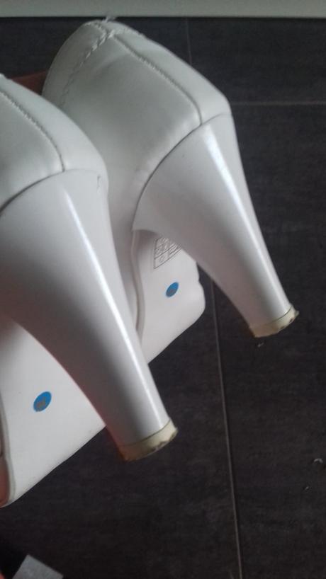 Biele kozene topanky, 36