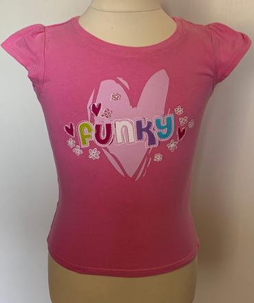 5.10.15 ružové tričko, 104
