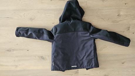 Zateplena softshellova bunda, c&a,152