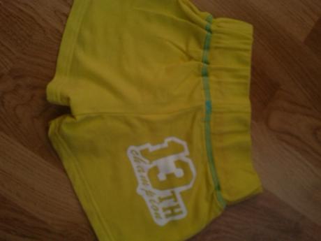 Tričko + šortky , 110