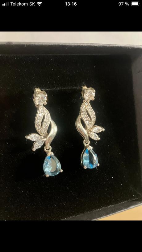 Visiace nausnice striebro, 