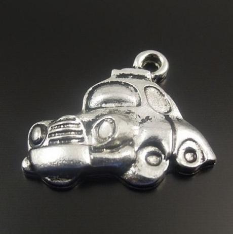 Prívesok autíčko, 