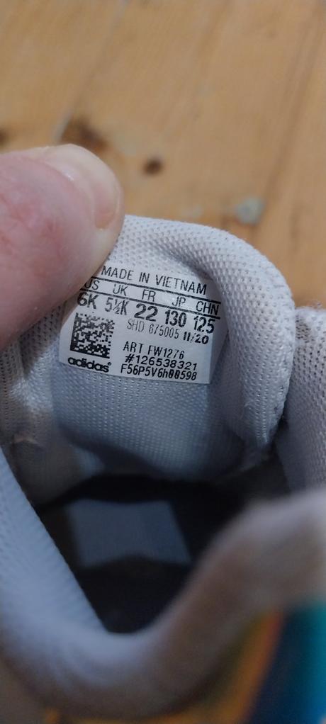 Adidas tenisky, adidas,22