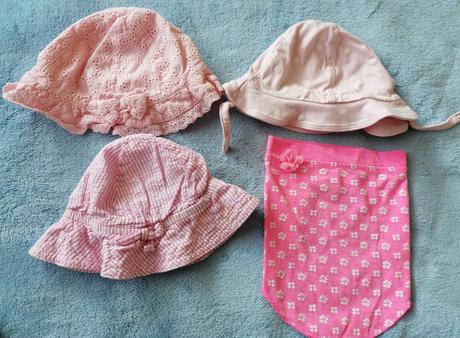 Letné klobúčiky, next,74