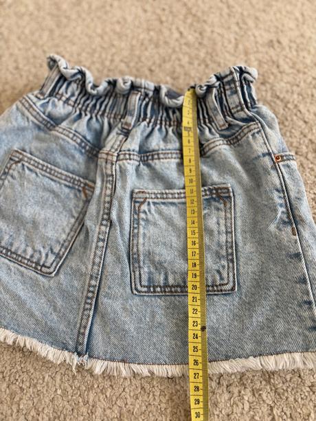 Zara sukna, zara,110