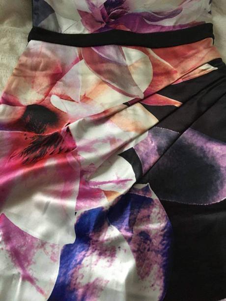 Krásne spoločenské šaty, xs