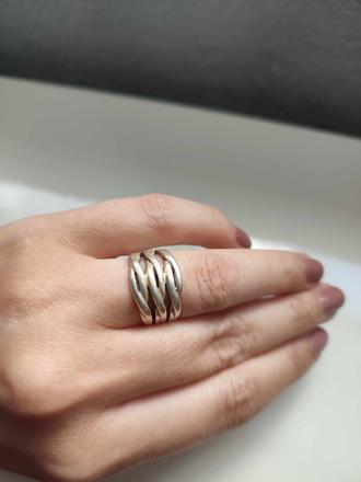 Mohutný strieborný prsteň - 925,