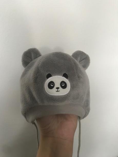 Pekná zimná čiapka, <50