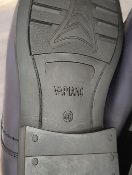 Sviatočné topánky, 40