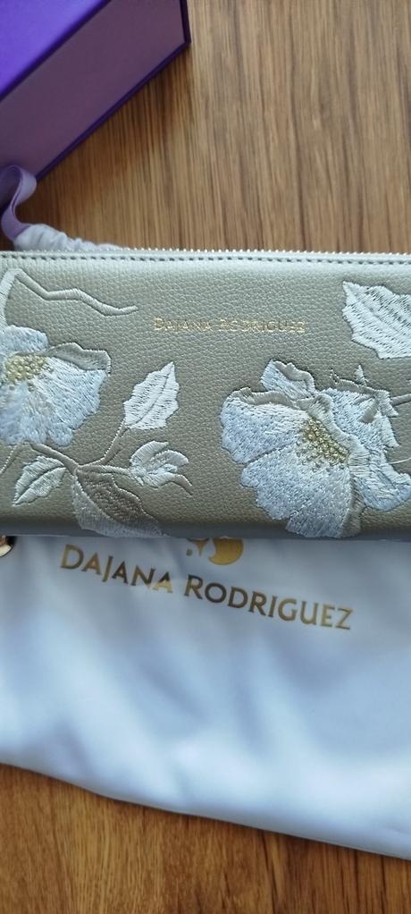 Peňaženka dajana rodriguez, dajana rodriguez