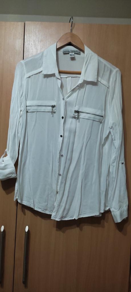 Krásna košeľa, 42