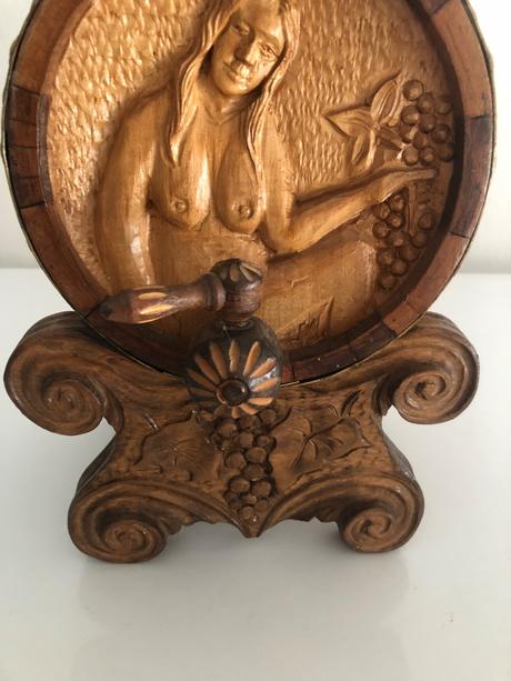 Ručne vyrábaná drevená dekorácia, 