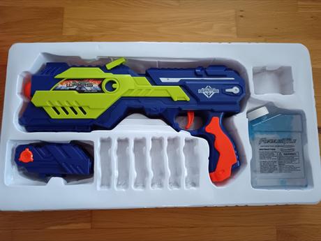 Detske hračky - zbrane, 