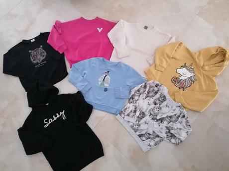 6x mikina+1sveter, 122–134