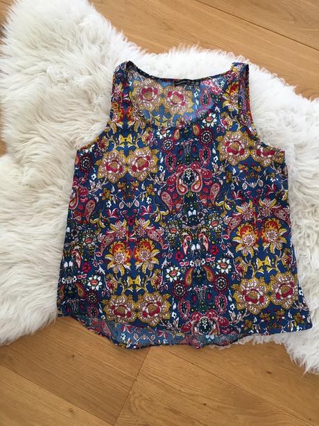 Lezerny lahky top, atmosphere,38