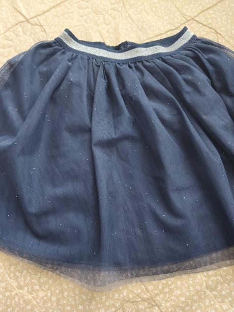 Dievčenská sukňa, 134