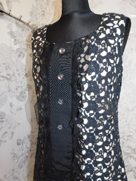 Velmi pekne šaty, 40