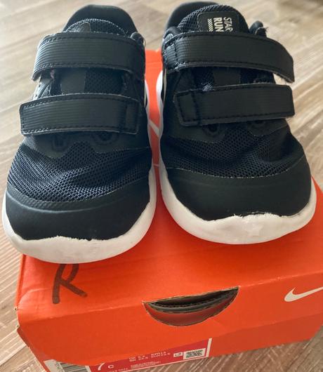 Nike tenisky, nike,23