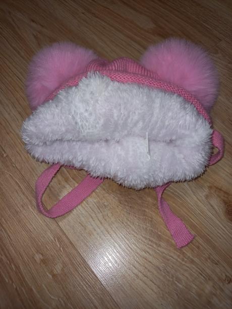 Ružová zimná čiapka, 104