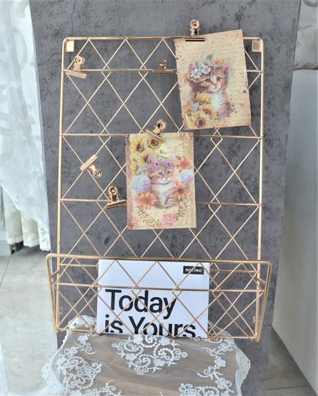 Nástenný organizér na odkazy-kovoý -zlatý, 