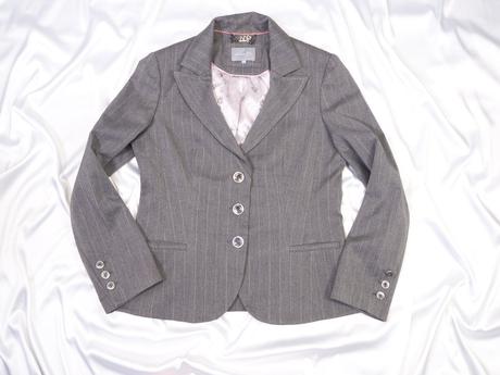 Kvalitné sivé sako per una, 40
